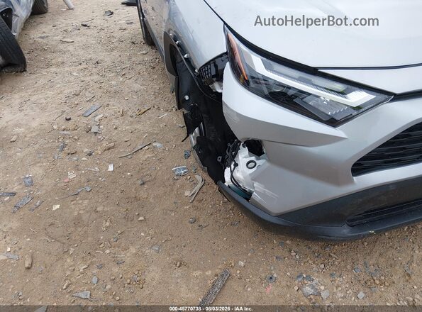 2T3RWRFV3RW243758 2024 TOYOTA RAV4 HYBRID Серебряный 