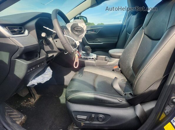 2T3RWRFV3SW271758 2025 TOYOTA RAV4 Gray Вид салону спереду