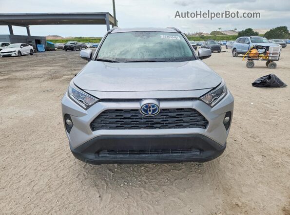 2T3RWRFV4LW086930 2020 TOYOTA RAV4 Silver Դիմացի տեսք