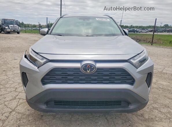 2T3RWRFV5SW271390 2025 TOYOTA RAV4 Silver Դիմացի տեսք