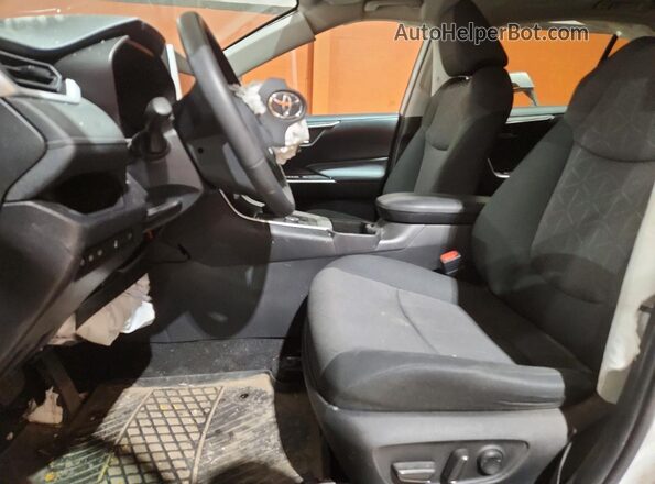 2T3RWRFV6RW199982 2024 TOYOTA RAV4 White Widok wnętrza z przodu