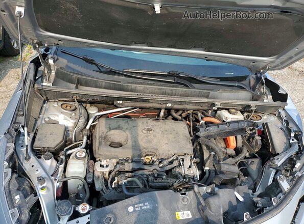 2T3RWRFV7LW068258 2020 TOYOTA RAV4 Silver ძრავის განყოფილების ხედი