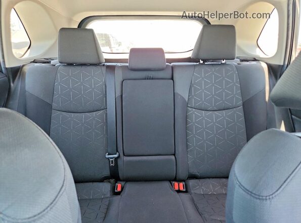 2T3RWRFV7MW111692 2021 TOYOTA RAV4 Gray Widok tylnych siedzeń