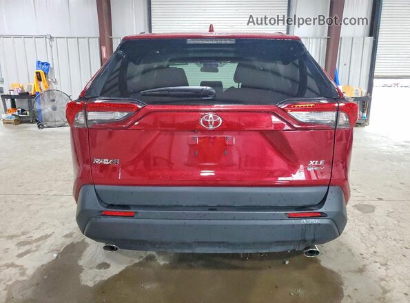 2T3RWRFV8SW294629 2025 TOYOTA RAV4 Red Հետևի տեսք