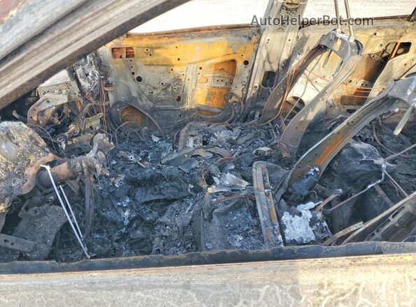 2T3T6RFV1NW029769 2022 TOYOTA RAV4 Burn Front interior view