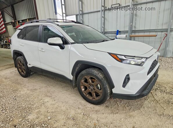 2T3UWRFV1PW151605 2023 TOYOTA RAV4 White Front right