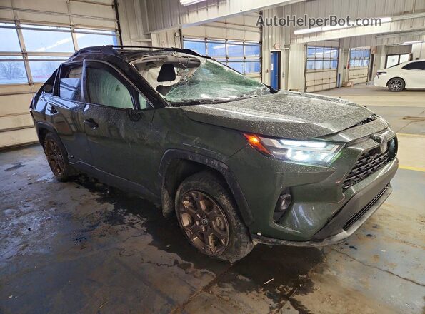 2T3UWRFV8RW187441 2024 TOYOTA RAV4 Зеленый Передняя правая четверть