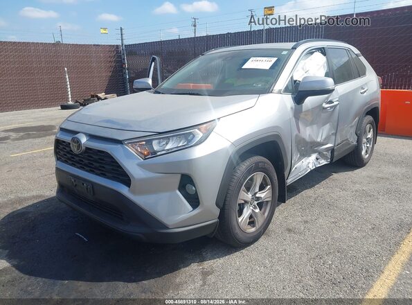 2T3W1RFV0MC112038 2021 TOYOTA RAV4 Silver Przód lewy