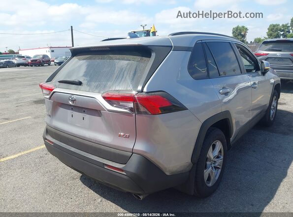 2T3W1RFV0MC112038 2021 TOYOTA RAV4 Silver Tył prawy