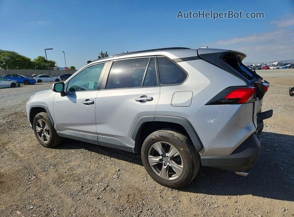 2T3W1RFV0RC266742 2024 TOYOTA RAV4 Silver Tył lewy