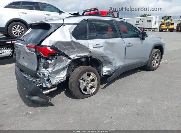 2T3W1RFV0SC363672 2025 TOYOTA RAV4 Silver უკანა მარჯვენა