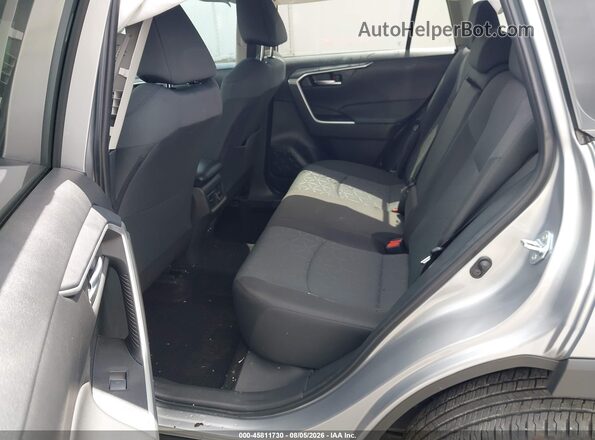 2T3W1RFV0SC363672 2025 TOYOTA RAV4 Silver VIN კოდის სტიკერის ხედი