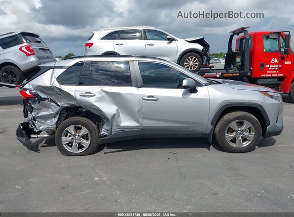 2T3W1RFV0SC363672 2025 TOYOTA RAV4 Silver უკანა სალონის ხედი