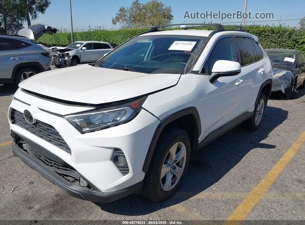 2T3W1RFV1LC058909 2020 TOYOTA RAV4 White Przód lewy