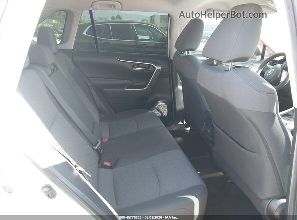 2T3W1RFV1LC058909 2020 TOYOTA RAV4 White Widok naklejki z numerem VIN