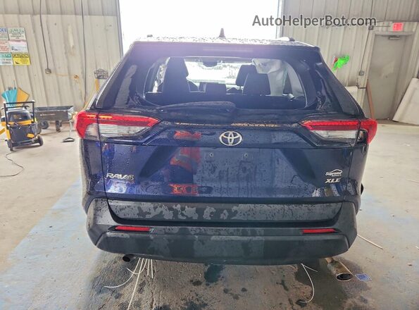 2T3W1RFV1MW112063 2021 TOYOTA RAV4 Blue Հետևի տեսք