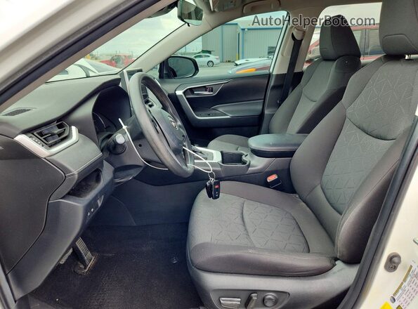 2T3W1RFV1PC214503 2023 TOYOTA RAV4 White Widok wnętrza z przodu