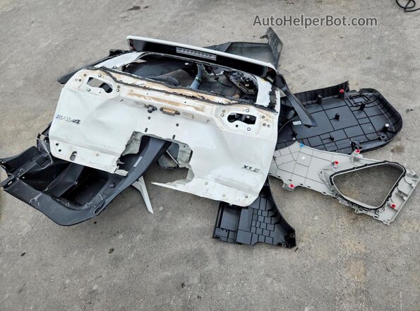 2T3W1RFV1PC214503 2023 TOYOTA RAV4 White Widok naklejki z numerem VIN