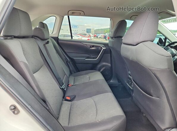 2T3W1RFV1PC214503 2023 TOYOTA RAV4 White Widok wnętrza z tyłu