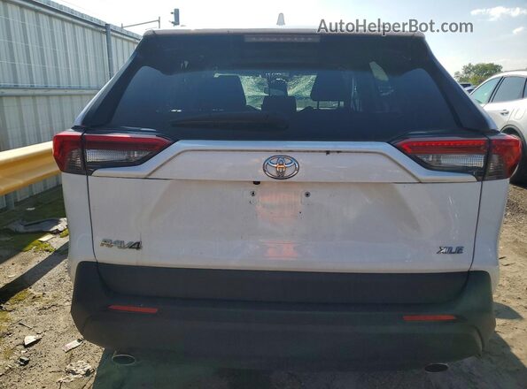 2T3W1RFV1RC283632 2024 TOYOTA RAV4 White Հետևի տեսք