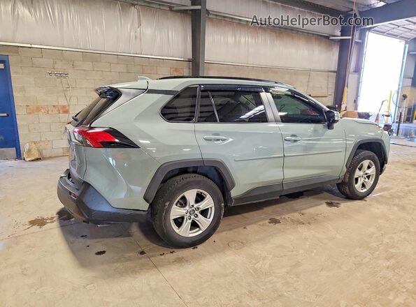 2T3W1RFV2LW092520 2020 TOYOTA RAV4 Gray Հետևի աջ