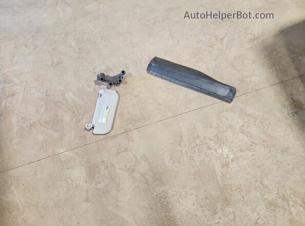 2T3W1RFV2LW092520 2020 TOYOTA RAV4 Gray Շարժիչի բաժամունքի տեսք