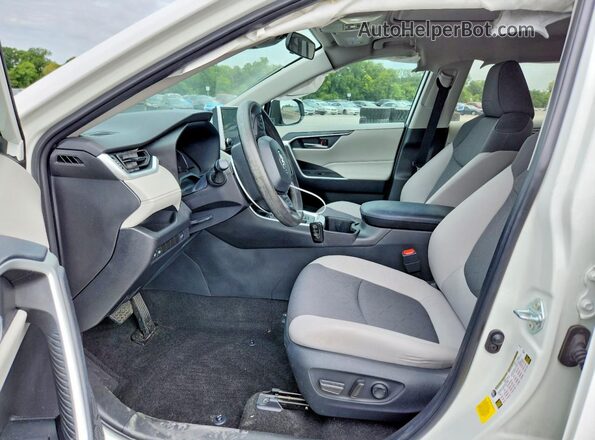2T3W1RFV2RC301104 2024 TOYOTA RAV4 White Widok wnętrza z przodu