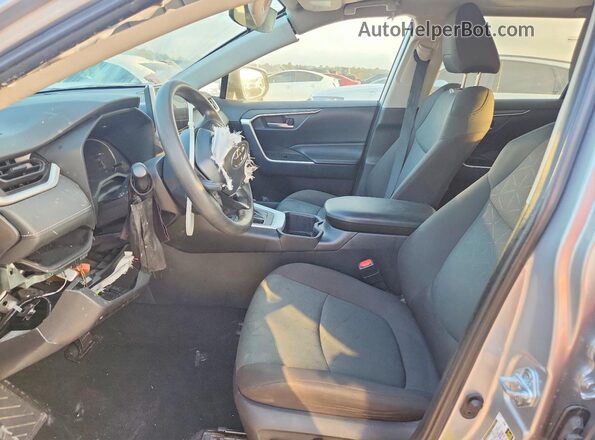 2T3W1RFV2SC303876 2025 TOYOTA RAV4 Silver Սալոնի դիմացի տեսք