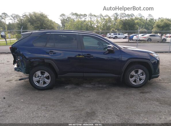 2T3W1RFV2SW409162 2025 TOYOTA RAV4 Blue Widok wnętrza z tyłu