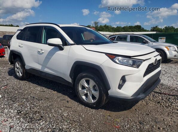 2T3W1RFV3MC167633 2021 TOYOTA RAV4 White Передня права чверть