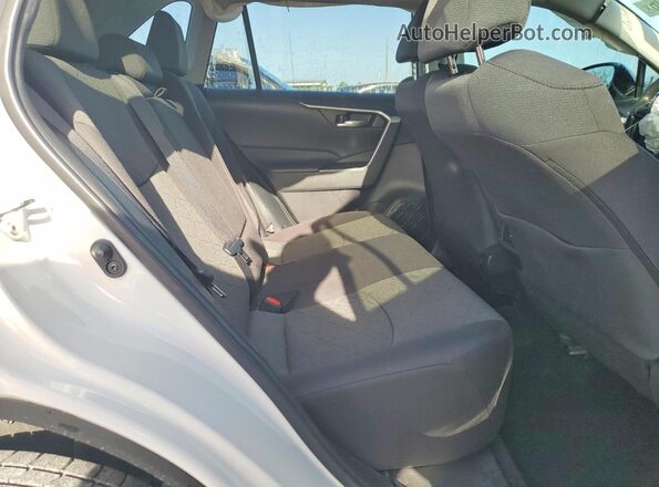 2T3W1RFV3NW230262 2022 TOYOTA RAV4 White Rear interior view