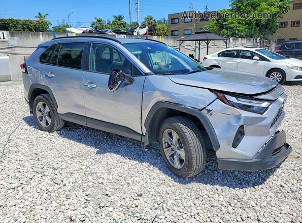 2T3W1RFV3SC311761 2025 TOYOTA RAV4 Серебряный Передняя правая четверть