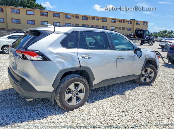 2T3W1RFV3SC311761 2025 TOYOTA RAV4 Серебряный Задняя правая четверть