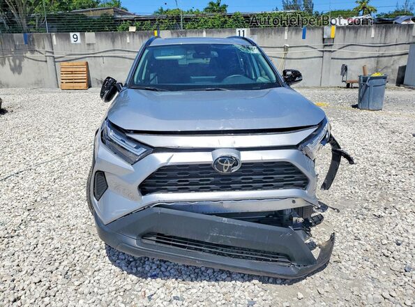 2T3W1RFV3SC311761 2025 TOYOTA RAV4 Серебряный Вид спереди