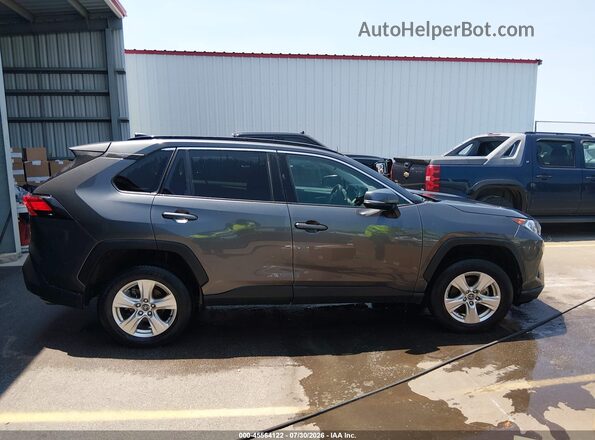 2T3W1RFV4MC101284 2021 TOYOTA RAV4 Серый Вид задней части салона