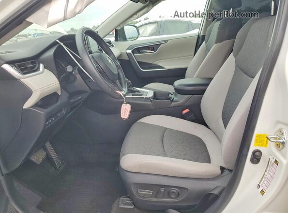 2T3W1RFV4MC169276 2021 TOYOTA RAV4 White Front interior view