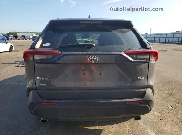 2T3W1RFV4NW214216 2022 TOYOTA RAV4 Gray Widok z tyłu