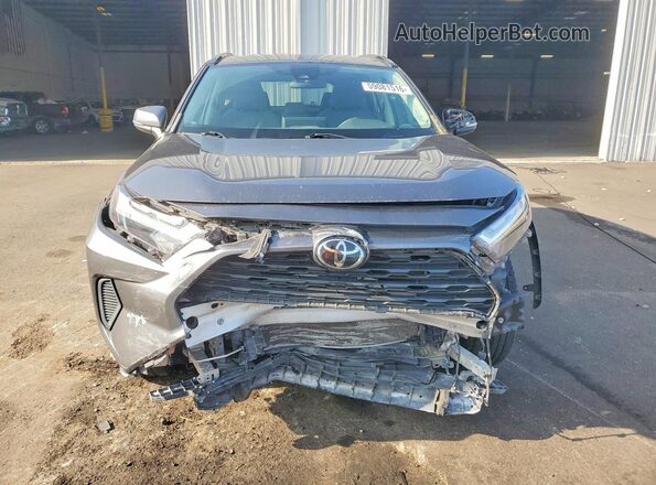 2T3W1RFV4NW214216 2022 TOYOTA RAV4 Gray Widok z przodu
