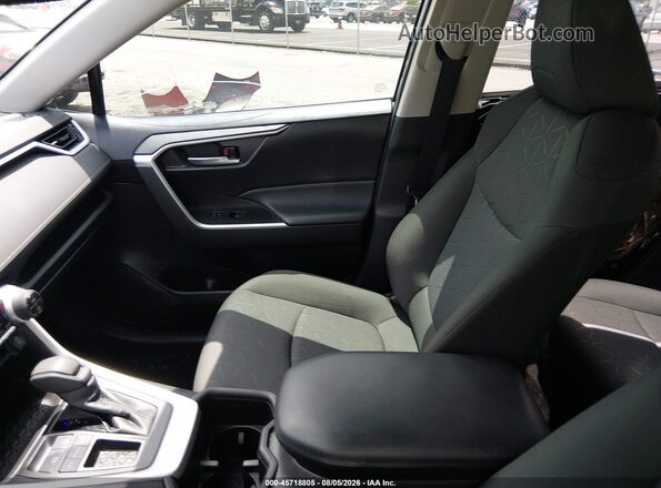 2T3W1RFV4PC237077 2023 TOYOTA RAV4 Black Вид салону спереду
