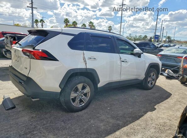 2T3W1RFV4RC301248 2024 TOYOTA RAV4 White Задня права чверть