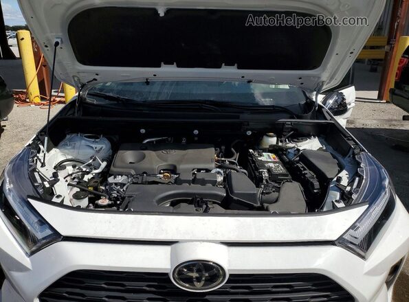 2T3W1RFV4RC301248 2024 TOYOTA RAV4 White Вид підкапотного простору