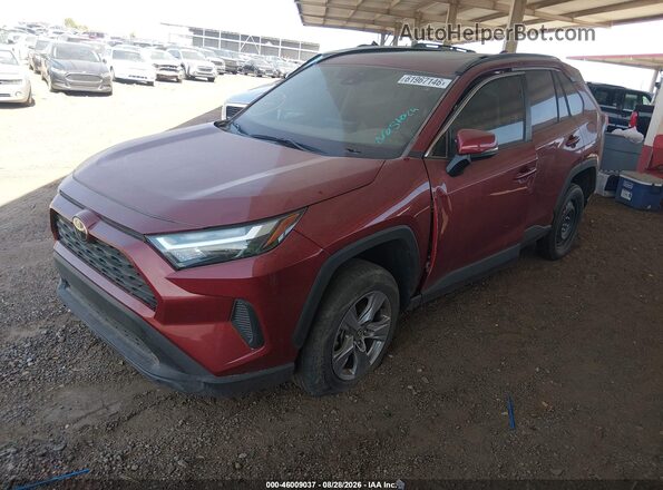 2T3W1RFV4RW362324 2024 TOYOTA RAV4 Burgundy წინა მარცხენა ხედი სამი მეოთხედიდან
