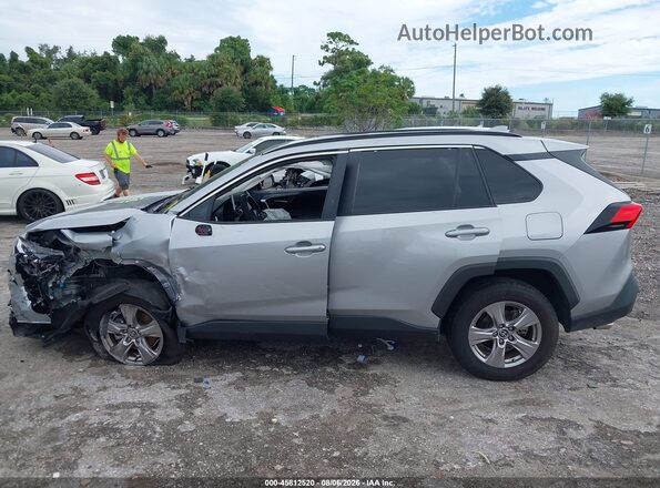 2T3W1RFV4SC310182 2025 TOYOTA RAV4 Silver 360 interior view