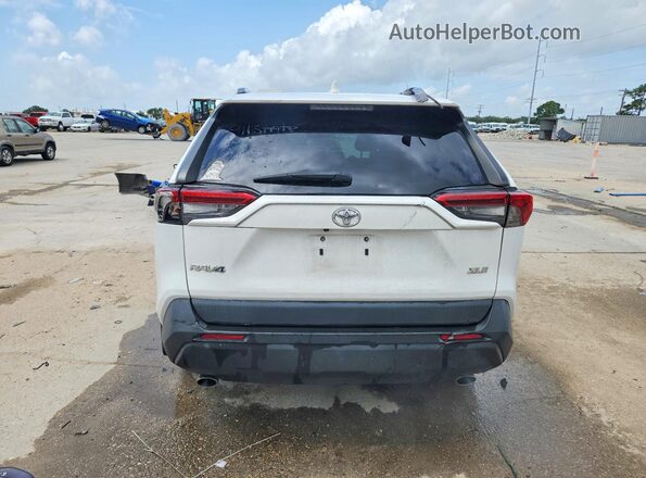 2T3W1RFV5NW213365 2022 TOYOTA RAV4 White Widok z tyłu