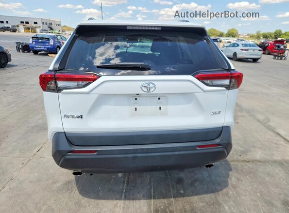 2T3W1RFV6MW166491 2021 TOYOTA RAV4 White Հետևի տեսք