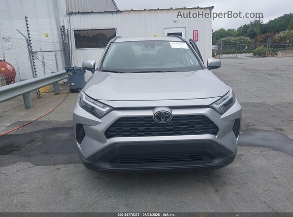 2T3W1RFV6NC195525 2022 TOYOTA RAV4 Silver Սարքավորումների վահանակի տեսք