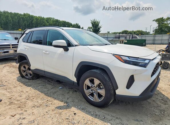 2T3W1RFV6RW303050 2024 TOYOTA RAV4 White Front right