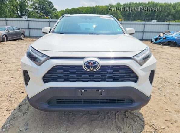 2T3W1RFV6RW303050 2024 TOYOTA RAV4 White Front view