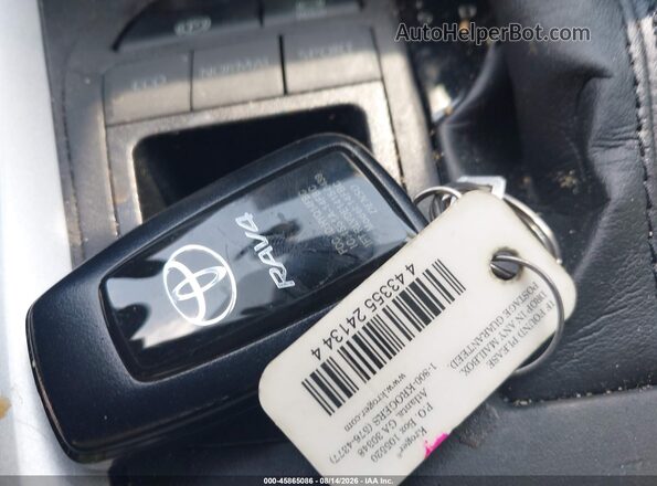 2T3W1RFV7NC199034 2022 TOYOTA RAV4 Gray წინა პანელის ხედი