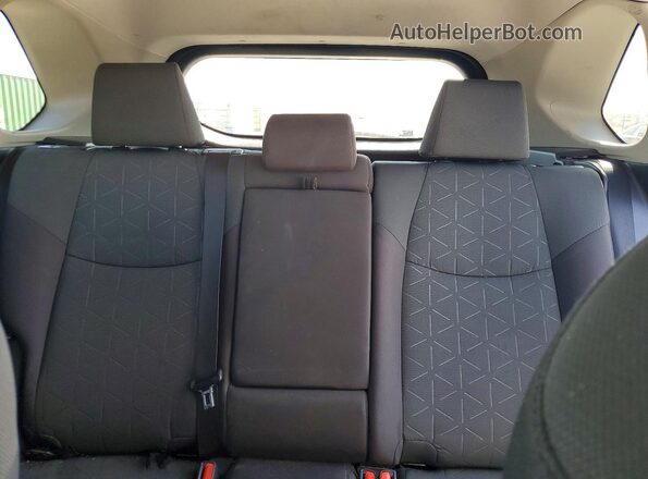 2T3W1RFV7PC238935 2023 TOYOTA RAV4 Silver Widok tylnych siedzeń